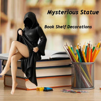 Elegant Gothic Queen Statue - Mysterious Halloween Decoration for Home & Garden, Spooky Resin Sculpture for Bookshelves and Desktops