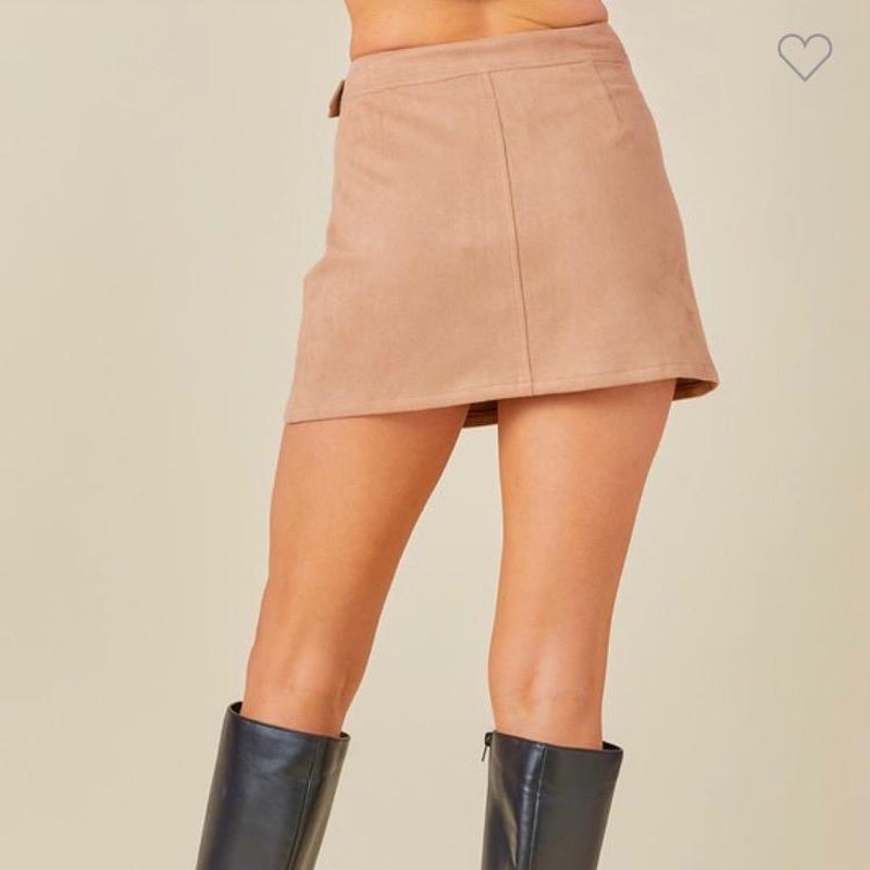 Chic Faux Suede Mini Skirt for Effortless Style
