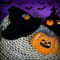 Adorable Labubu Halloween Pumpkin Costume for 17cm Dolls - Soft, Durable, & Detachable with Stylish Hat - Ideal for Collectors & Dress-Up Fun!